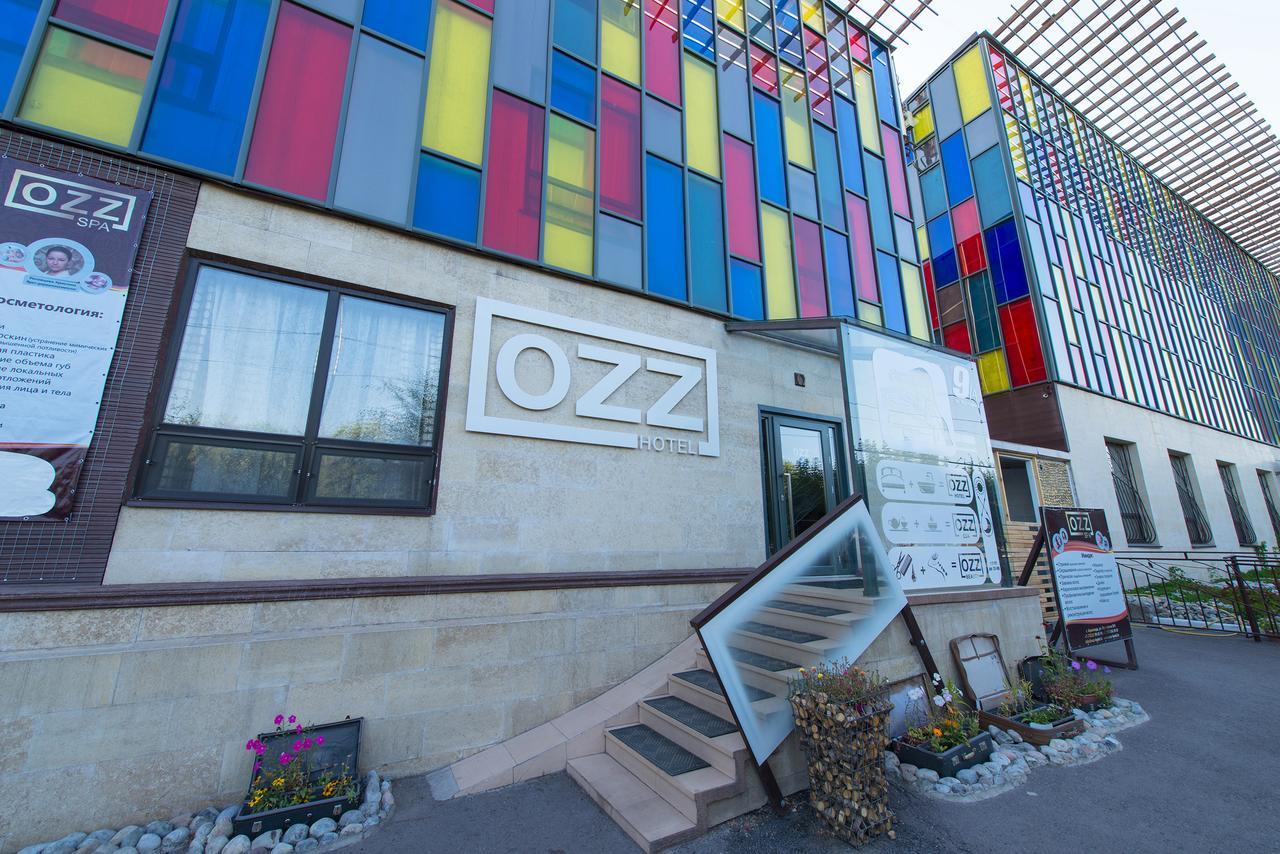 Inn Ozz Karagandy Eksteriør bilde
